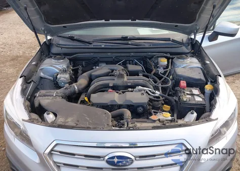 2015 Subaru Outback 2.5I Premium z USA, uszkodzony, nr VIN 4S4BSACC0F3331873